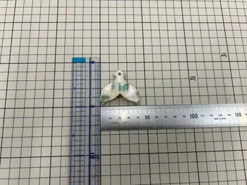 야광 조개 고래 꼬리 펜던트