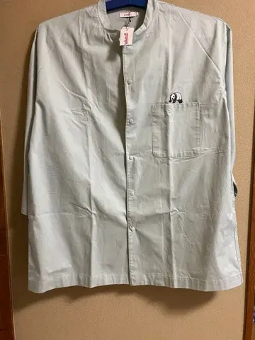 그라니프 옅은 그린 팬더 자수 오픈 카라 셔츠 코트