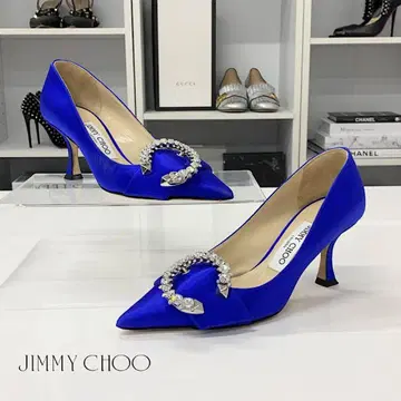 지미추 MELVA 새틴 JC 로고 비쥬 펌프스 블루