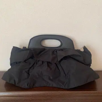 [ 새상품 미사용 ] 프릴백 포멀 블랙