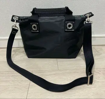 새상품급 JIB 지퍼 토트백 SS 숄더 벨트 포함 블랙