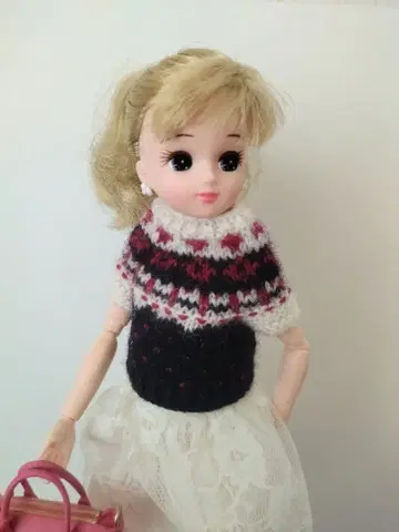 인형 니트 노르딕 스웨터 (빨검) 리카짱 브라이스 옷 갈아입기 의류