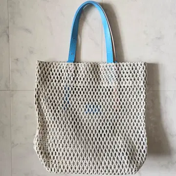 메어리 알터나 갭 토트백 메쉬 화이트 계열 화이트 라이트 블루