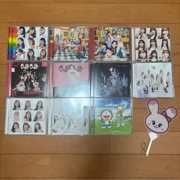 K-POP 앨범 9장과 뿅뿅 미니 부채