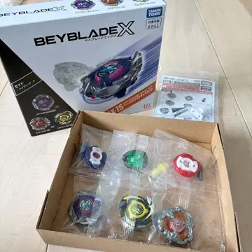 베이블레이드X UX-15 샤크 스케일 데크 세트