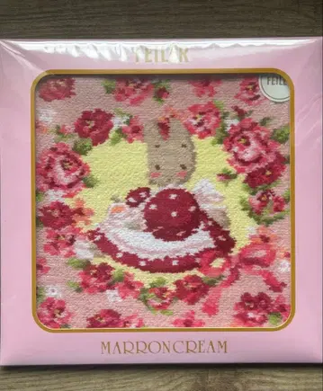 페이러 마롱 크림 손수건