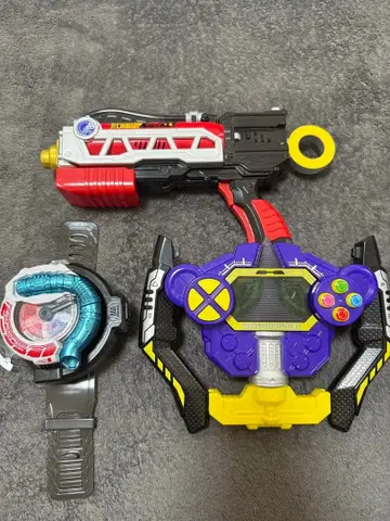 분붐저, 슈퍼전대 히어로 완구 세트