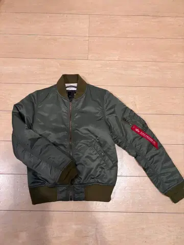 ALPHA INDUSTRIES MA-1 플라이트 자켓 AG