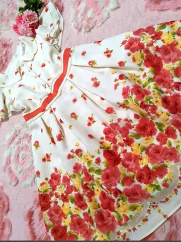 LODISPOTTO 화이트 x 빨간색 꽃무늬 원피스