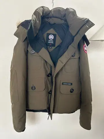 Canada Goose CONRAD 다운 자켓 올리브