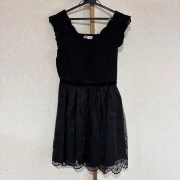 [클리닝 완료] 리즈리사 블랙 드레스/원피스 S 사이즈