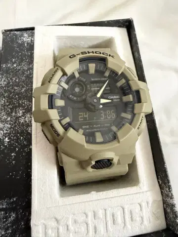 일본 미발매 G-SHOCK GA700UC 에미넴 애용