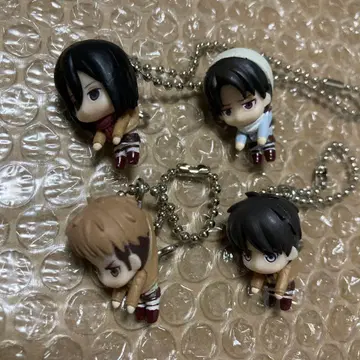 진격의 거인 츠마넷츠나게 마스코트 가챠 피규어 키링