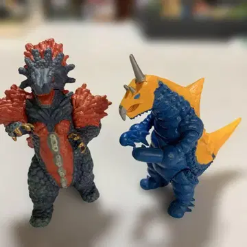 울트라맨 에이스 (베로크론과 박시무)