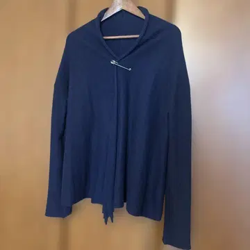 올드맨즈테일러 R&D.M.Co- 캐시미어 가디건 네이비