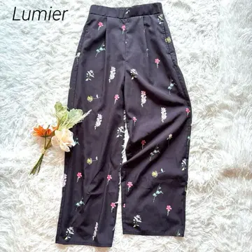 뤼미에 플라워 아트 프린트 턱 팬츠 M 블랙 꽃무늬 루즈핏