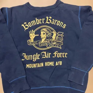 버즈릭슨 봄버 바론 맨투맨 L