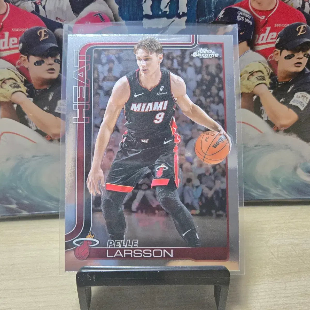 2025 Topps 펠레 라슨 크롬카드 판매합니다.