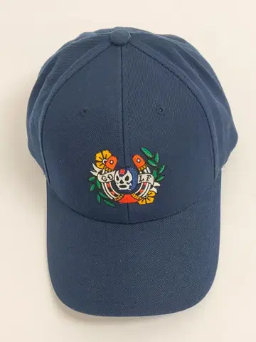 러셀의 UMADOSHI 캡