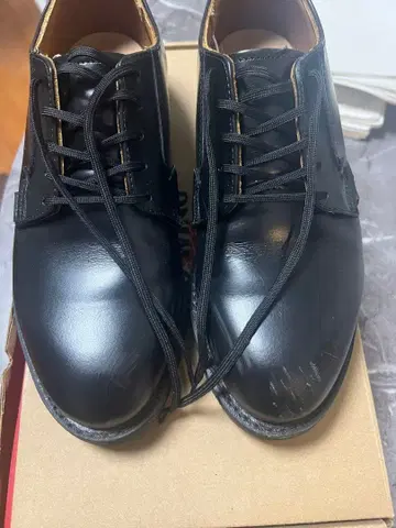 레드윙의 포스트맨