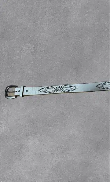 HTC 스타일 스터드 벨트 Lee 아메카지 화이트