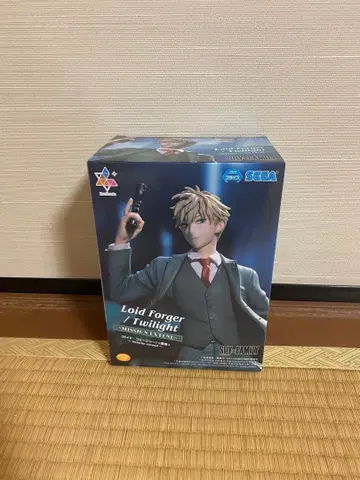 SPY x FAMILY Luminasta 로이드 포저