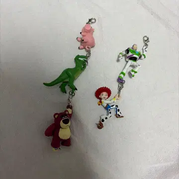 새상품급 흔들흔들 이어지는 마스코트 토이스토리 버즈 제시 가챠가챠