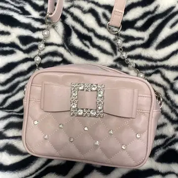 NOEMIE 숄더백 노에미