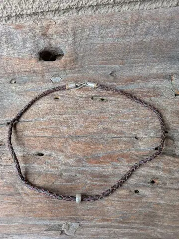 소가죽 짜임 빅볼 실버 펜던트 탑 목걸이 브라운/프리 사이즈