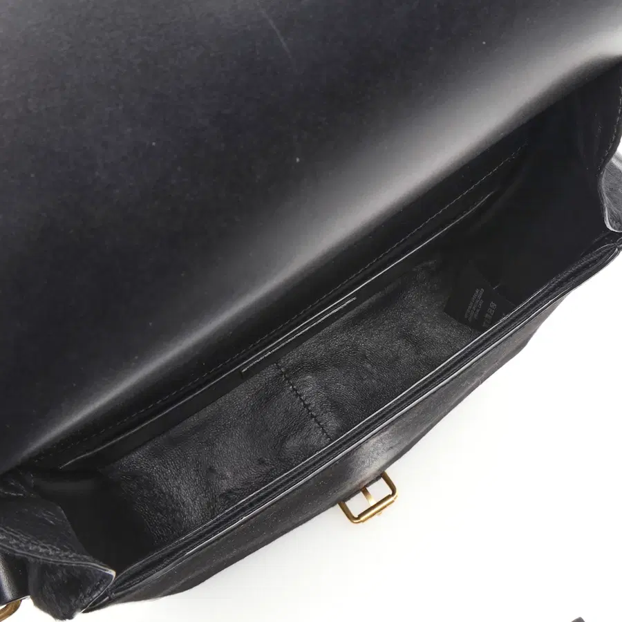 圣罗兰 Le Monogramme 扣环信使包 中号