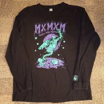 MAGICAL MOSH MISFITS 롱T 사이즈 XL
