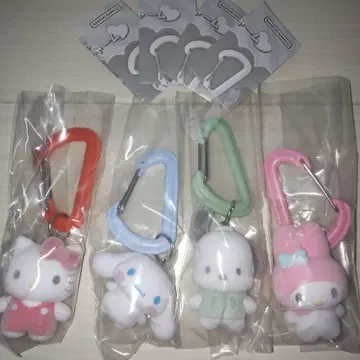 [ 산리오 ] 가챠가챠 카라비너 참 키티 마이멜로디 시나모롤