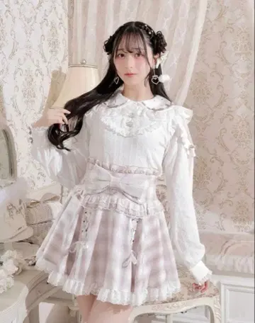 노에미 아가씨 메니 리본 펄 오픈 숄더 티셔츠