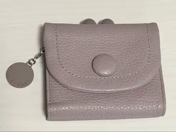 질스튜어트 3단 폴더형 가마구치 지갑