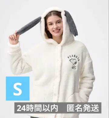 GU WOMEN 마쉬멜로우 필 풀 후드티 S 사이즈 피넛 스누피