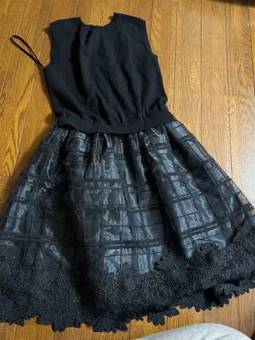 Rirandture 블랙 원피스