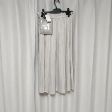 투모로우랜드 Ballsey 플리츠 스커트 34 라이트 그레이