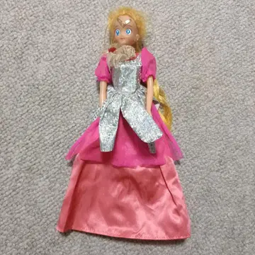 세일러문 드레스 인형 츠키노 우사기