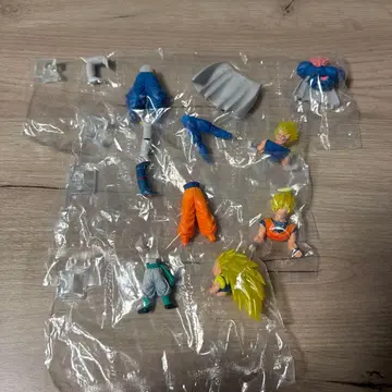 드래곤볼 가챠가챠 4체 세트