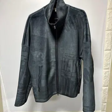 Y-3 M CH2 VLVT SPCGFX SWT 자켓