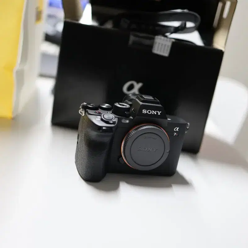 [거의 새것]소니 A7R5 풀프레임 미러리스 카메라 정말싸게 팔아요 최상