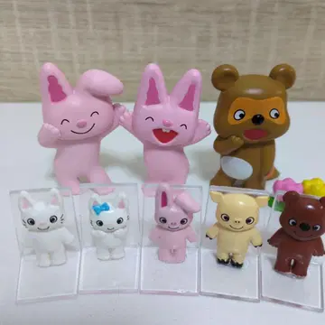 논탄 피규어 8체