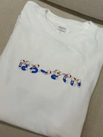 키티 T셔츠 50주년 한정판 헬로키티전 히라가나 HELLOKITTY