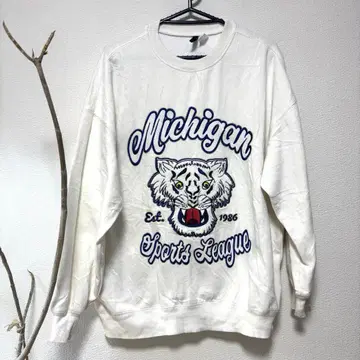 H&M 미시간 스포츠리그 트레이닝복 호랑이 스웨트 1986년