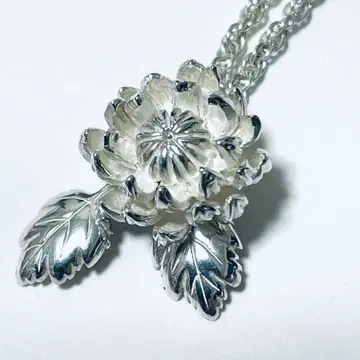 카스우 공방 국화달 화이트 탑 (국화달 백 펜던트 탑) 체인 포함