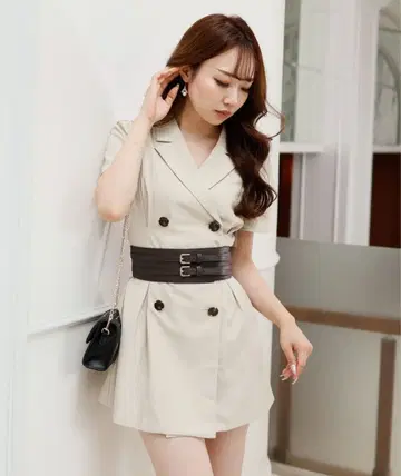 LIP SERVICE 하프 슬리브 자켓 원피스