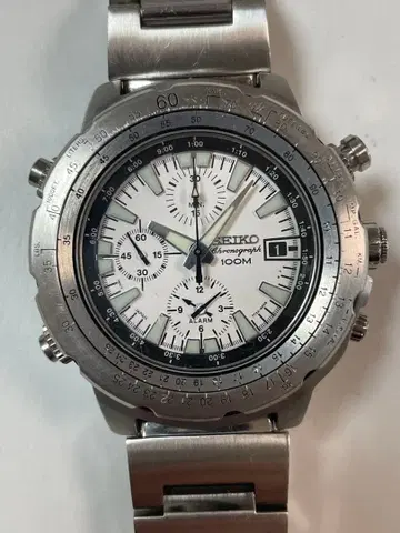 SEIKO 크로노그래프 100M 방수 손목시계