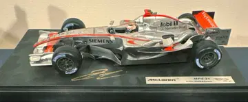 맥라렌 MP4-21 키미 라이코넨 친필 사인 사이즈 1/18