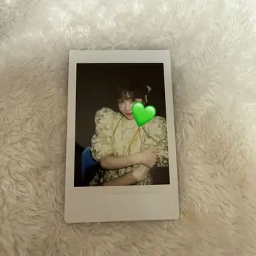 FRUITS ZIPPER 사쿠라이 유이 리리이베 폴라로이드