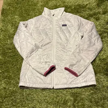 Patagonia 화이트 다운 자켓